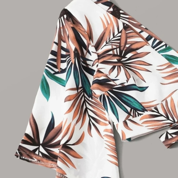 Two piece Short Set - Picture 2 of 3